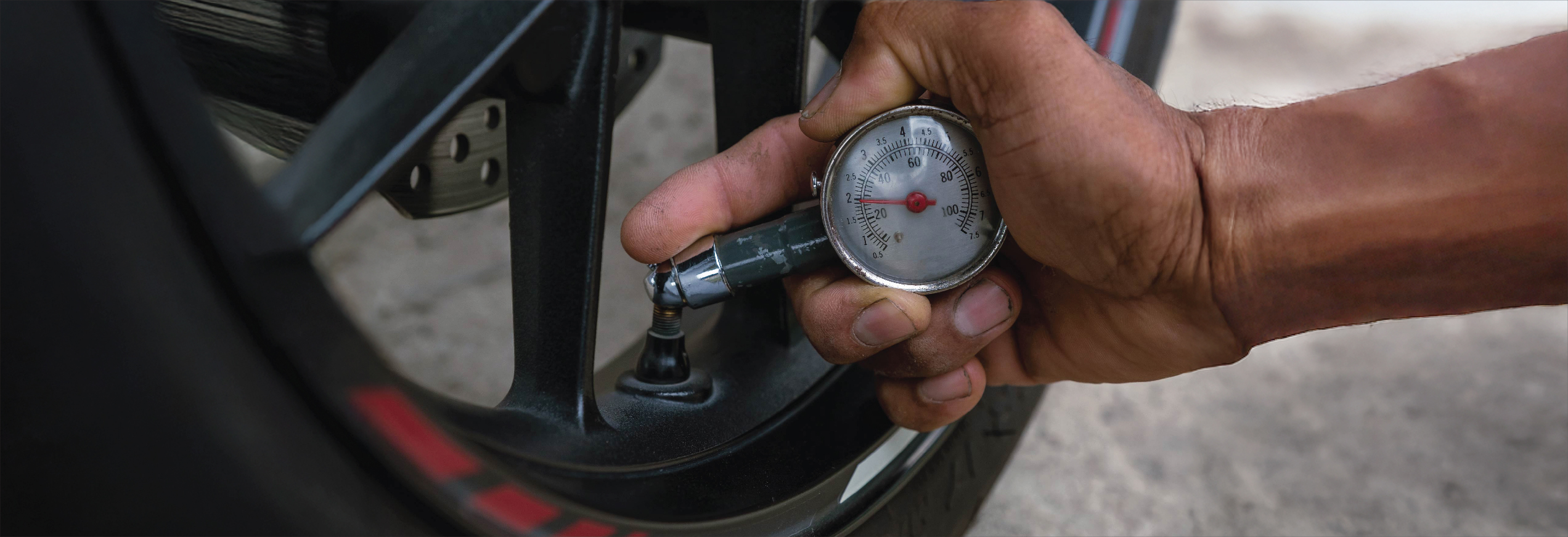 Still Riding on These Tyres? It May Be Time to Stop and Check.